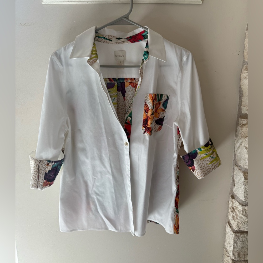 Chico's Vibrant Patterned No-Iron Blouse